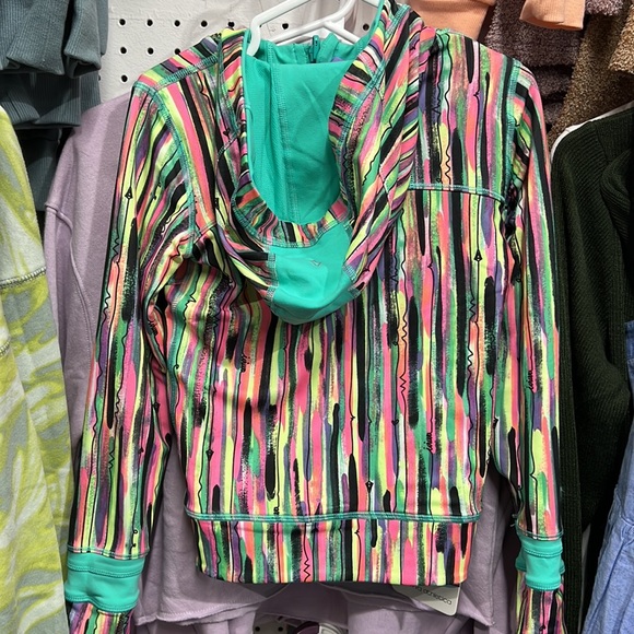 Ivivva Flip It Jacket • BNWT • Size 4 • Teal Multicoloured • Reversible - Picture 4 of 6